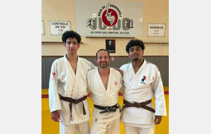 DEUX NOUVELLES CEINTURES NOIRES !